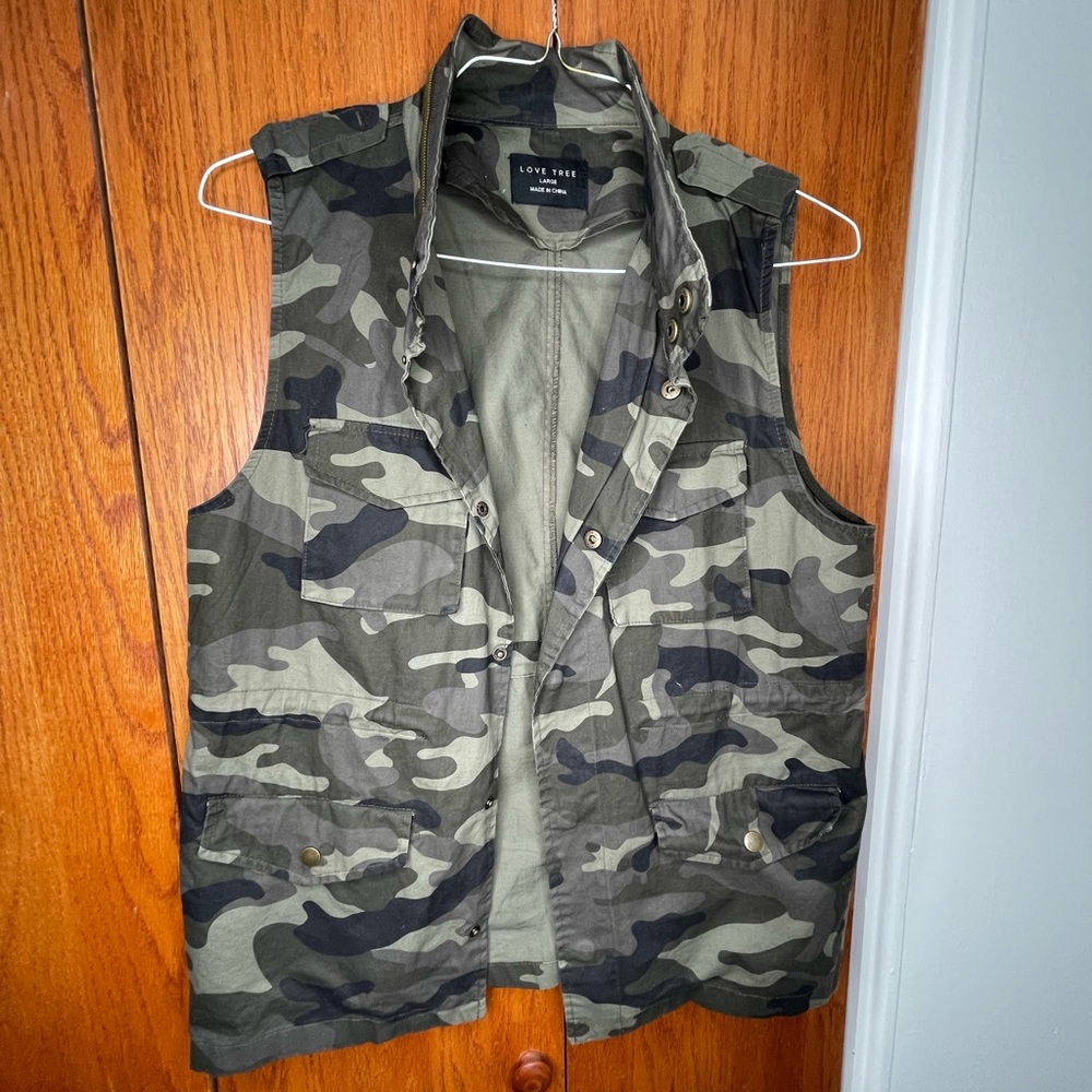 Love Tree Denim Vest Olive Green/Military/Camo